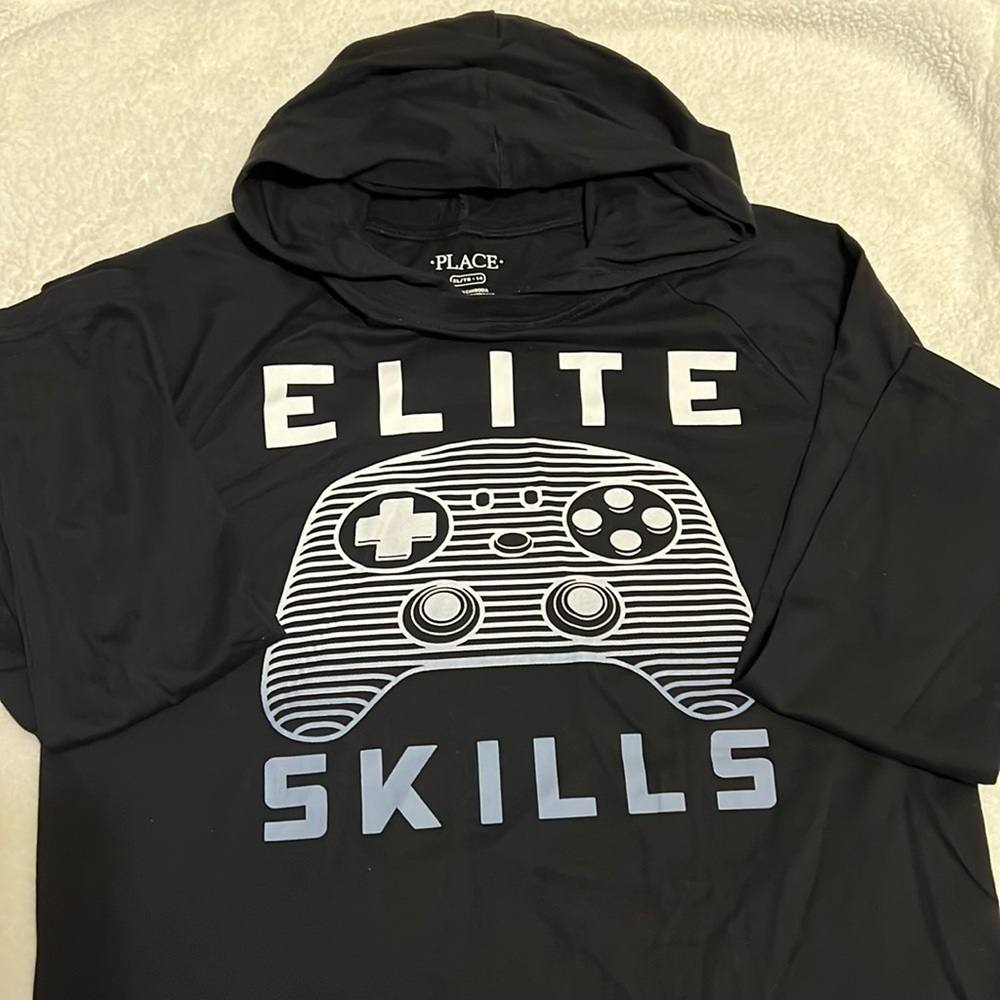 Children’s Place Boys Elite Shirt with Hood Size 14